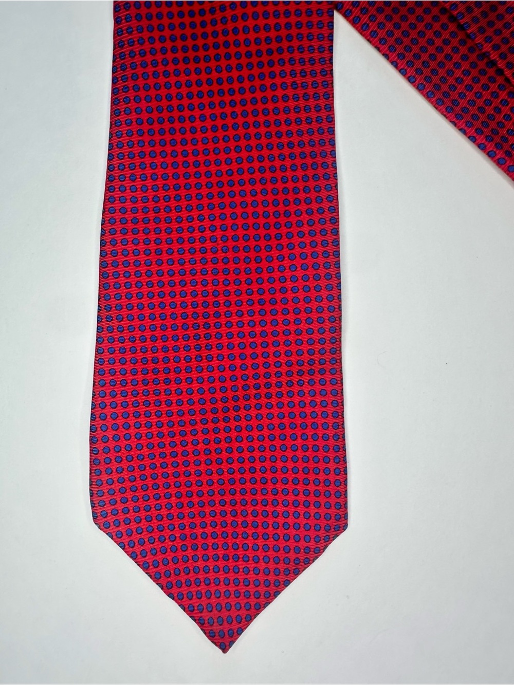 Vintage LAUREN RALPH LAUREN Red & Blue Polka Dot Classic 100% Silk Tie, 3.75” - Picture 3 of 8